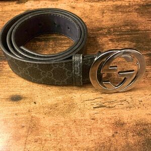 Gucci GG Supreme Silver Buckle Belt 32-34/85